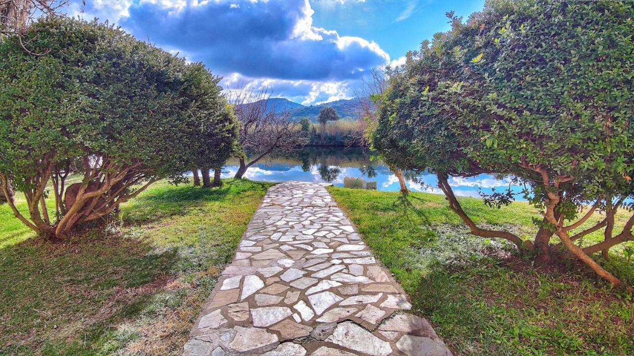 Temo River House Romantic Balcony And Peaceful Retreat In The Heart Of Bosa Luaran gambar