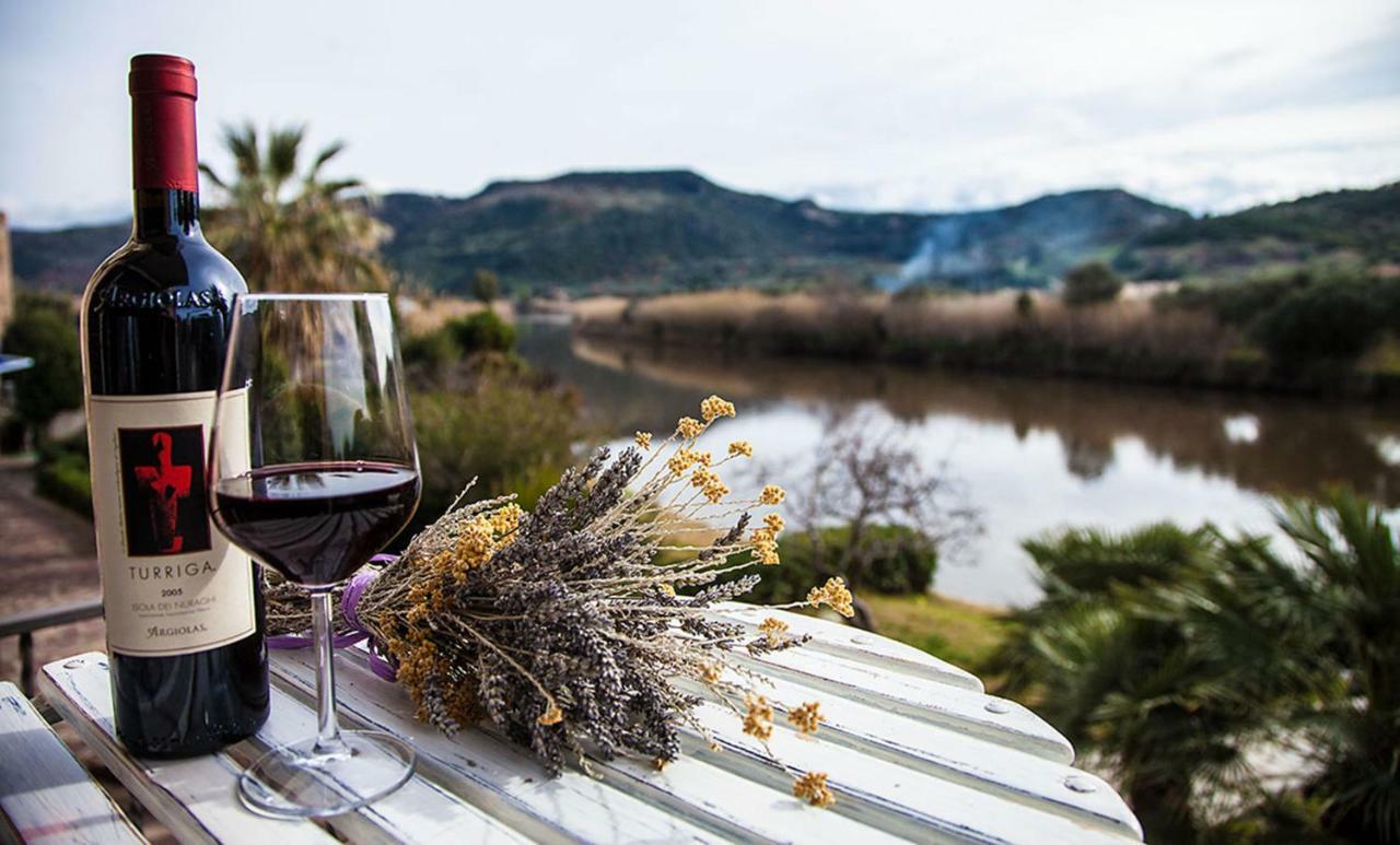 Temo River House Romantic Balcony And Peaceful Retreat In The Heart Of Bosa Luaran gambar